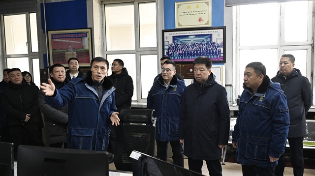 1779413378371157.jpg 市委书记张国军莅临公司检查春节保供工作2.jpg