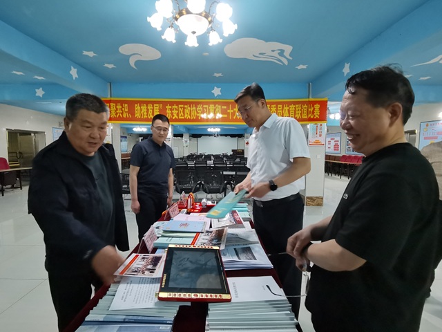 1784792670112088.jpg 市总工会主席 (2).jpg